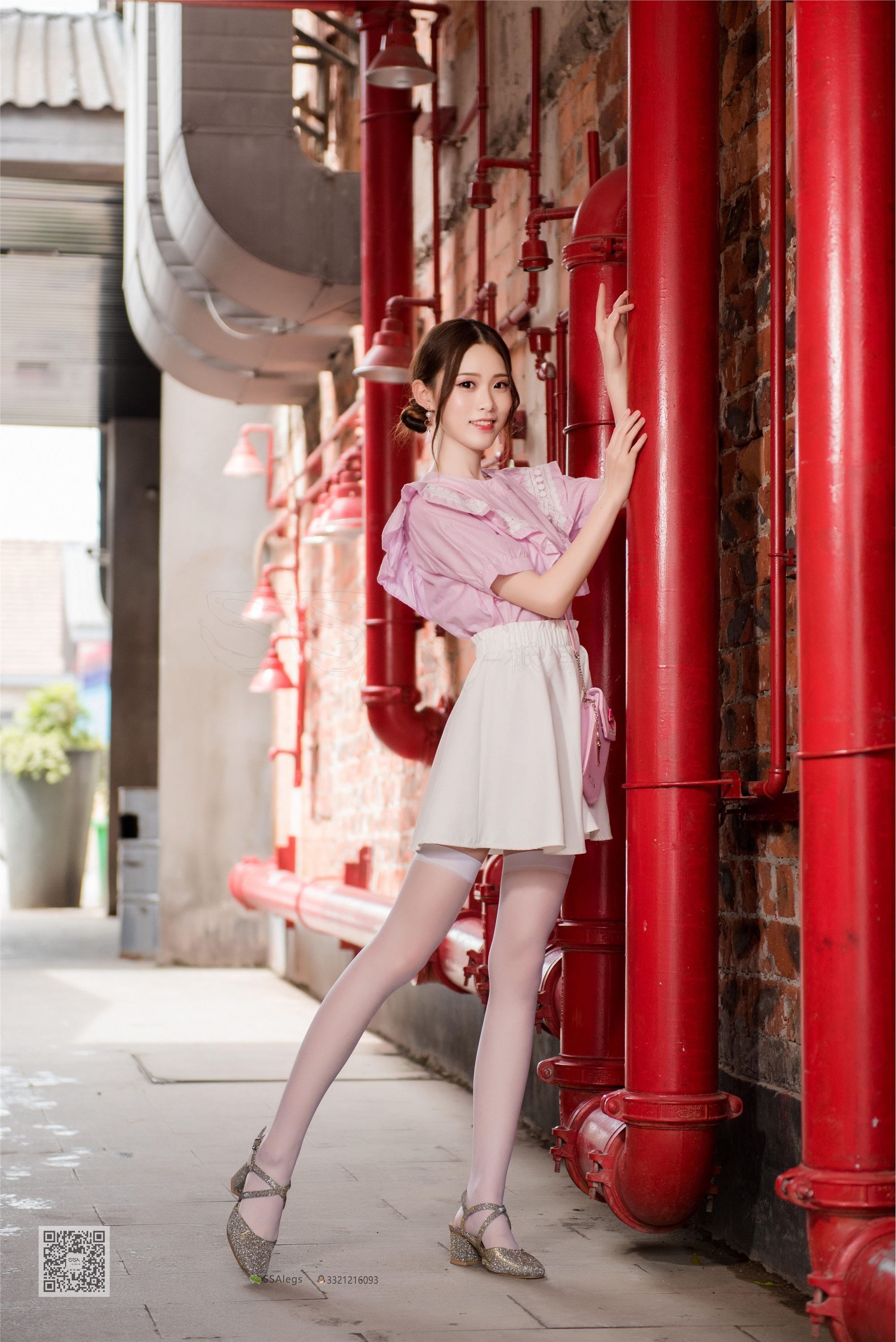 SSA丝社 NO.009 小琪琪 超薄5D长筒袜街拍